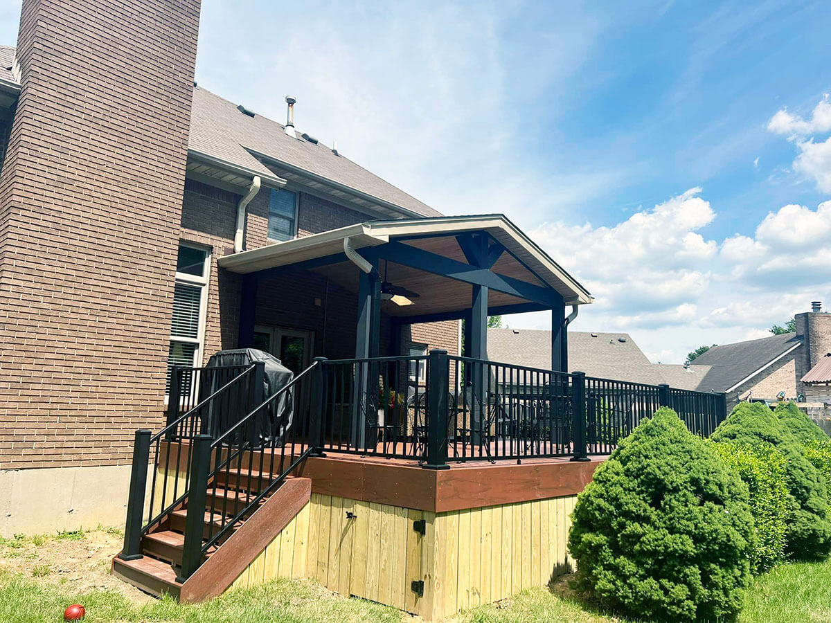 The Outdoor Store KY Covered Decks Screened In Porch 01